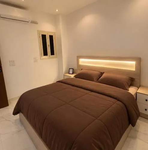 Stunning Sea View 1br On Corniche Road Appartement *